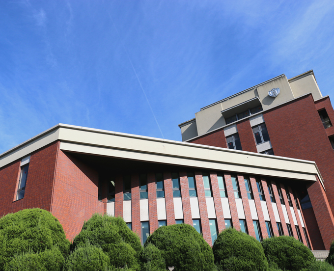 京都薬科大学
